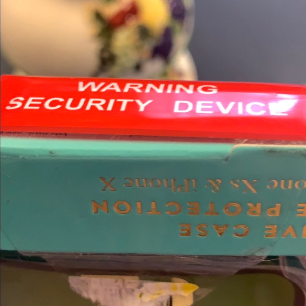 Kate ♠️ Spade iPhone case - Picture 4 of 4